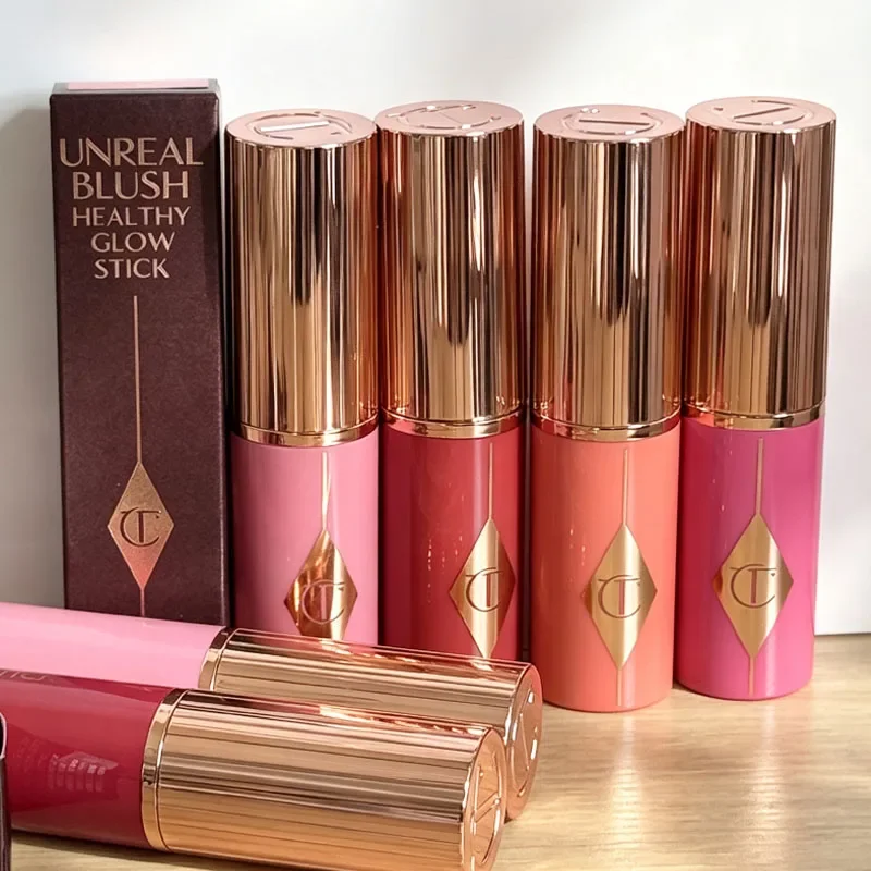 Luxury CT Brand Plumping Lip G - огляд і ціна Luxury Skincare And Makeup Brands